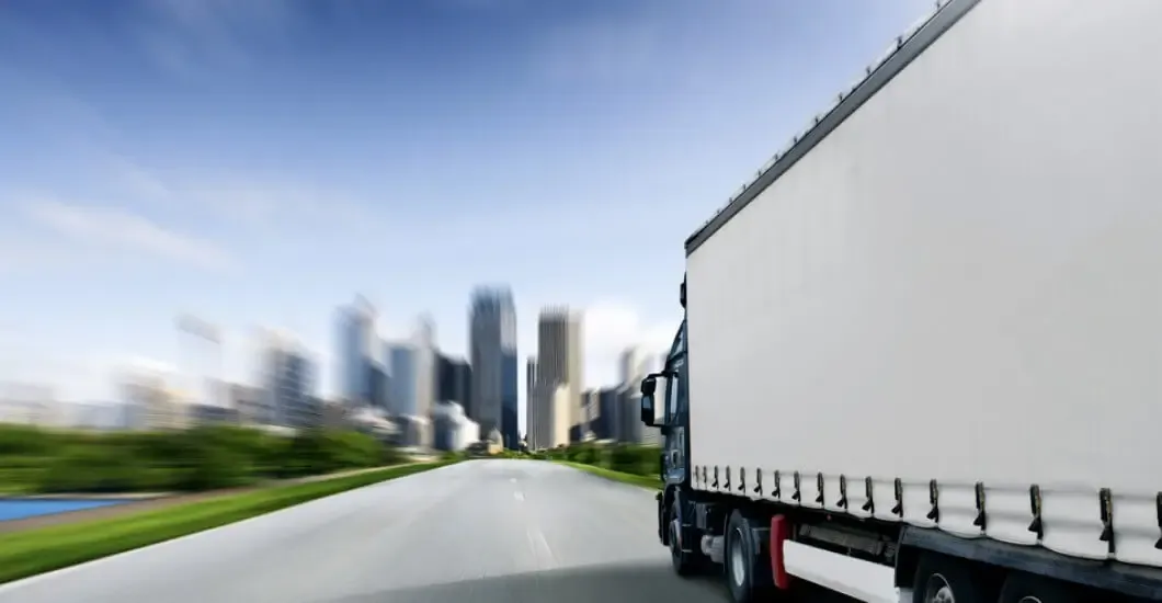 Interstate removalists Nowra: a removals truck on the highway