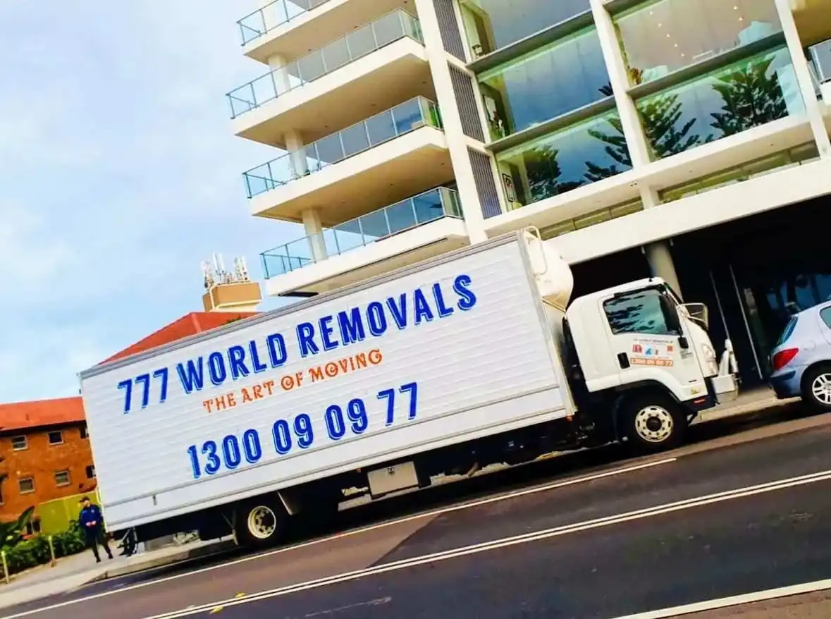 Interstate Removalists Wollongong to Gold Coast
